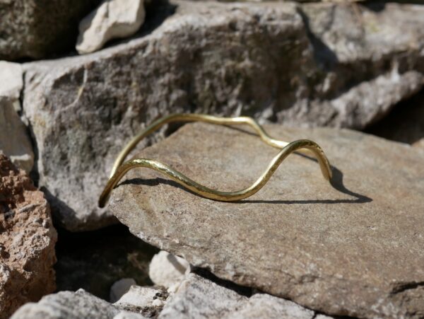 Hammered Brass Wave Bangle