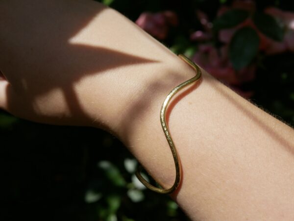 Hammered Brass Wave Bangle